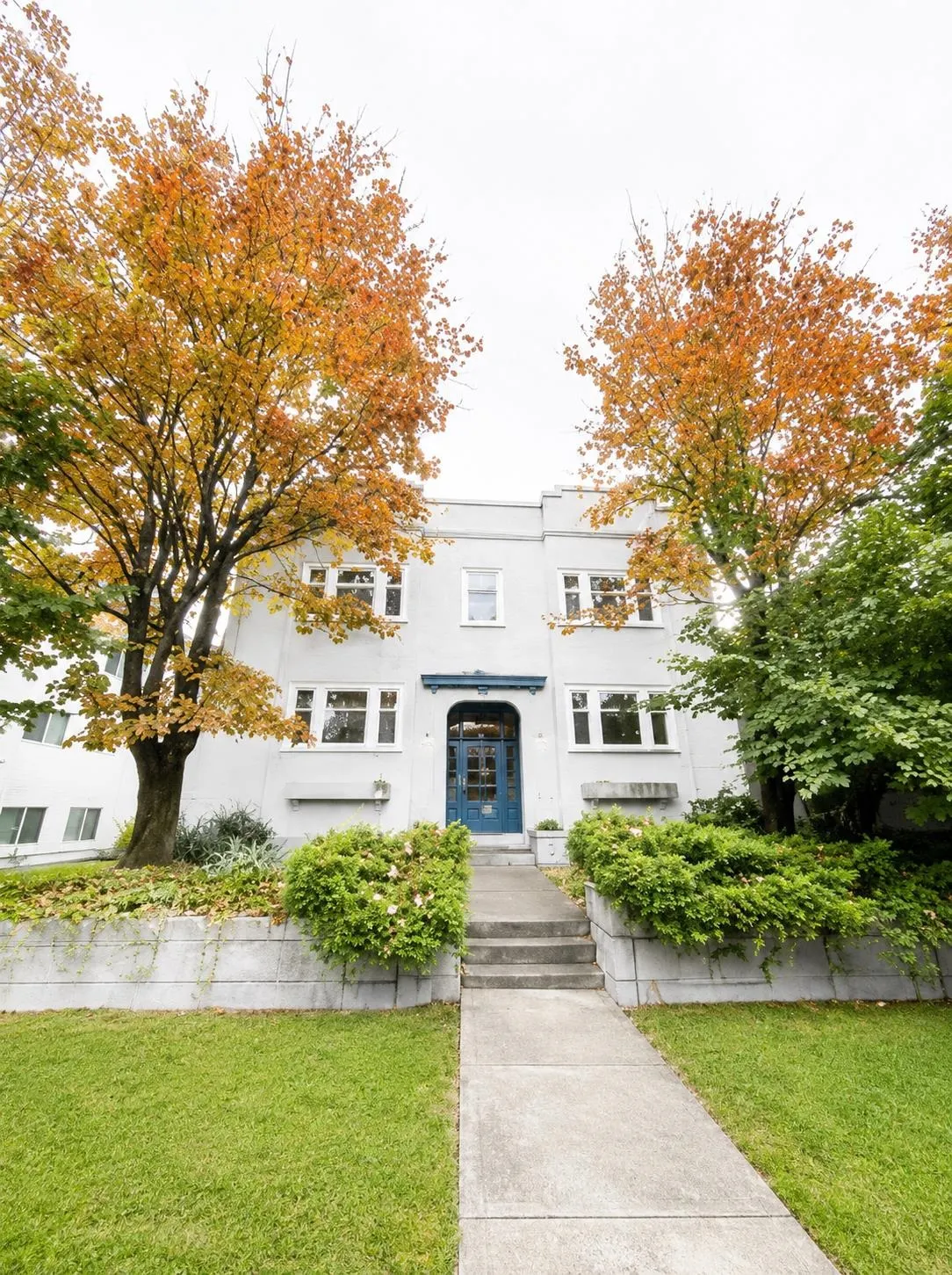 1086 W 10th Avenue #5