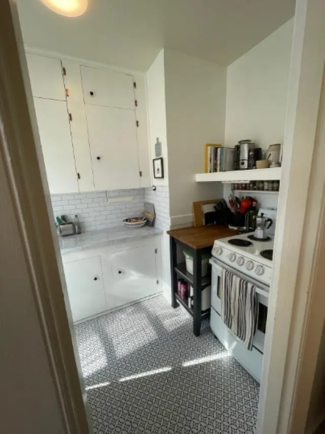 1086 W 10th Avenue #5
