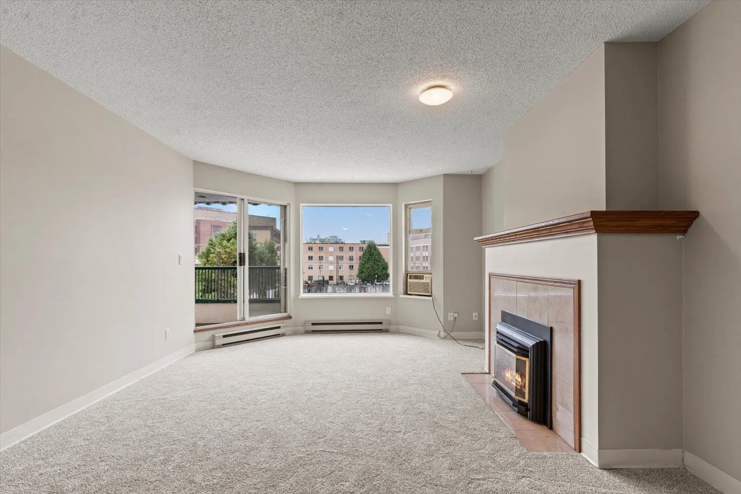 45604 Brett Avenue #205