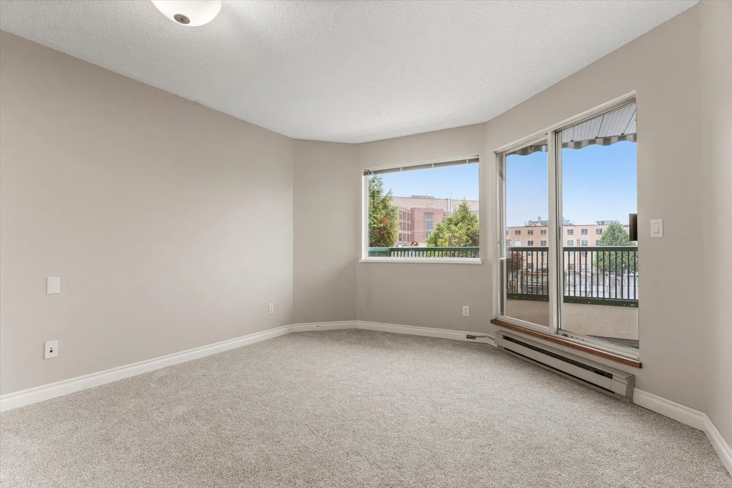 45604 Brett Avenue #205