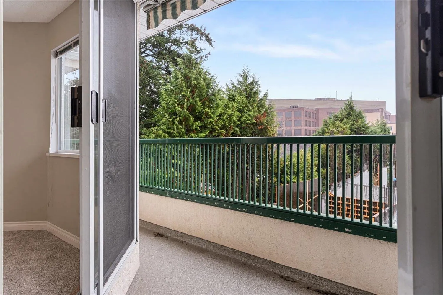 45604 Brett Avenue #205