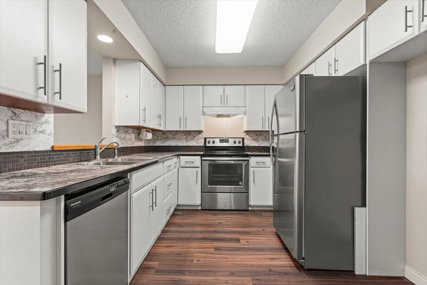 45604 Brett Avenue #205