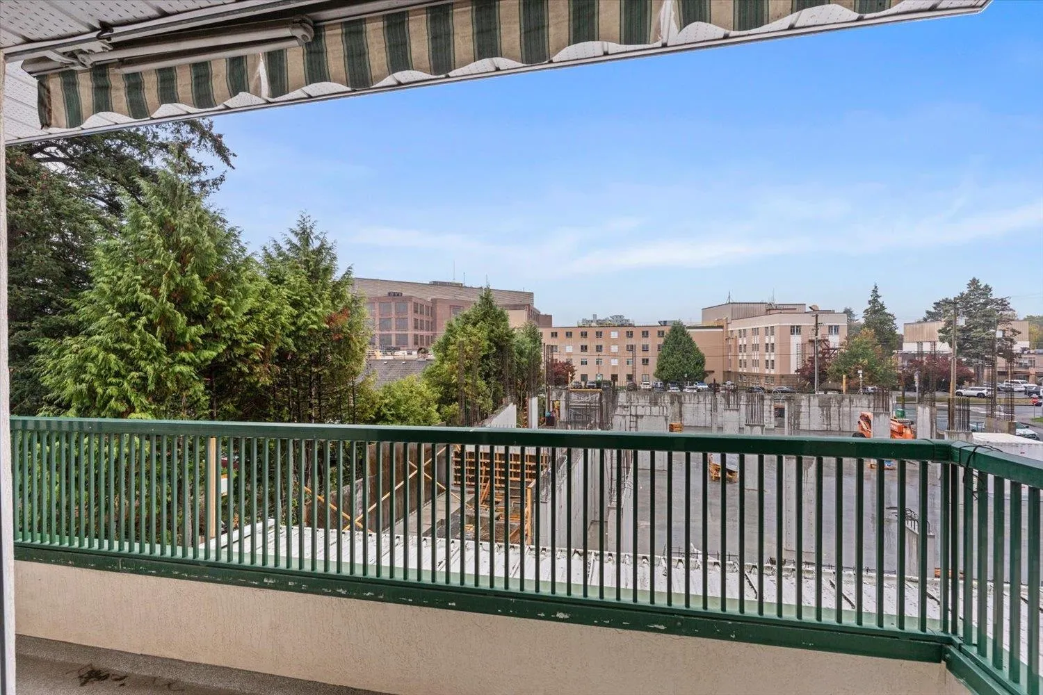 45604 Brett Avenue #205