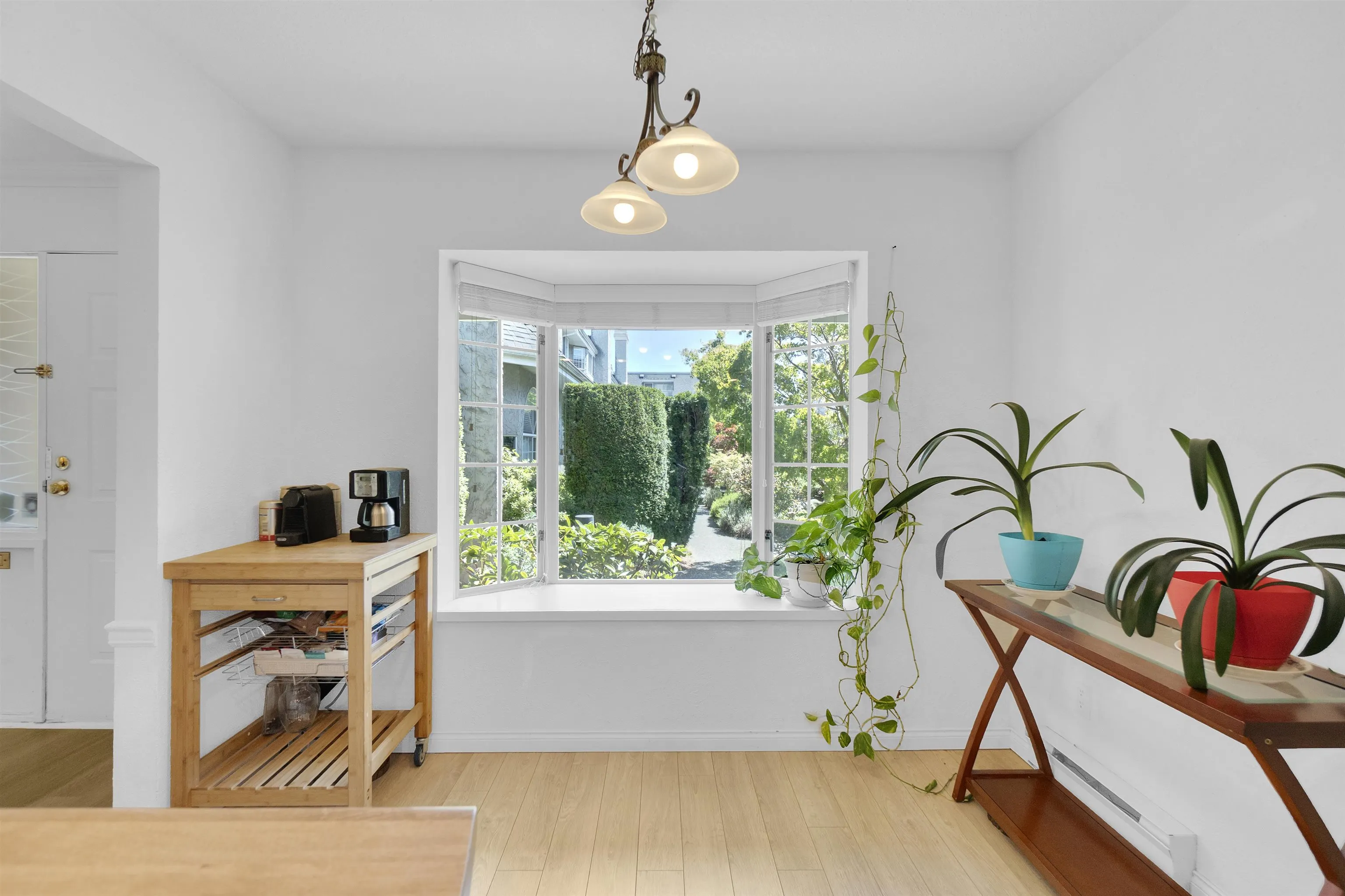 216 E 6th Street #108
