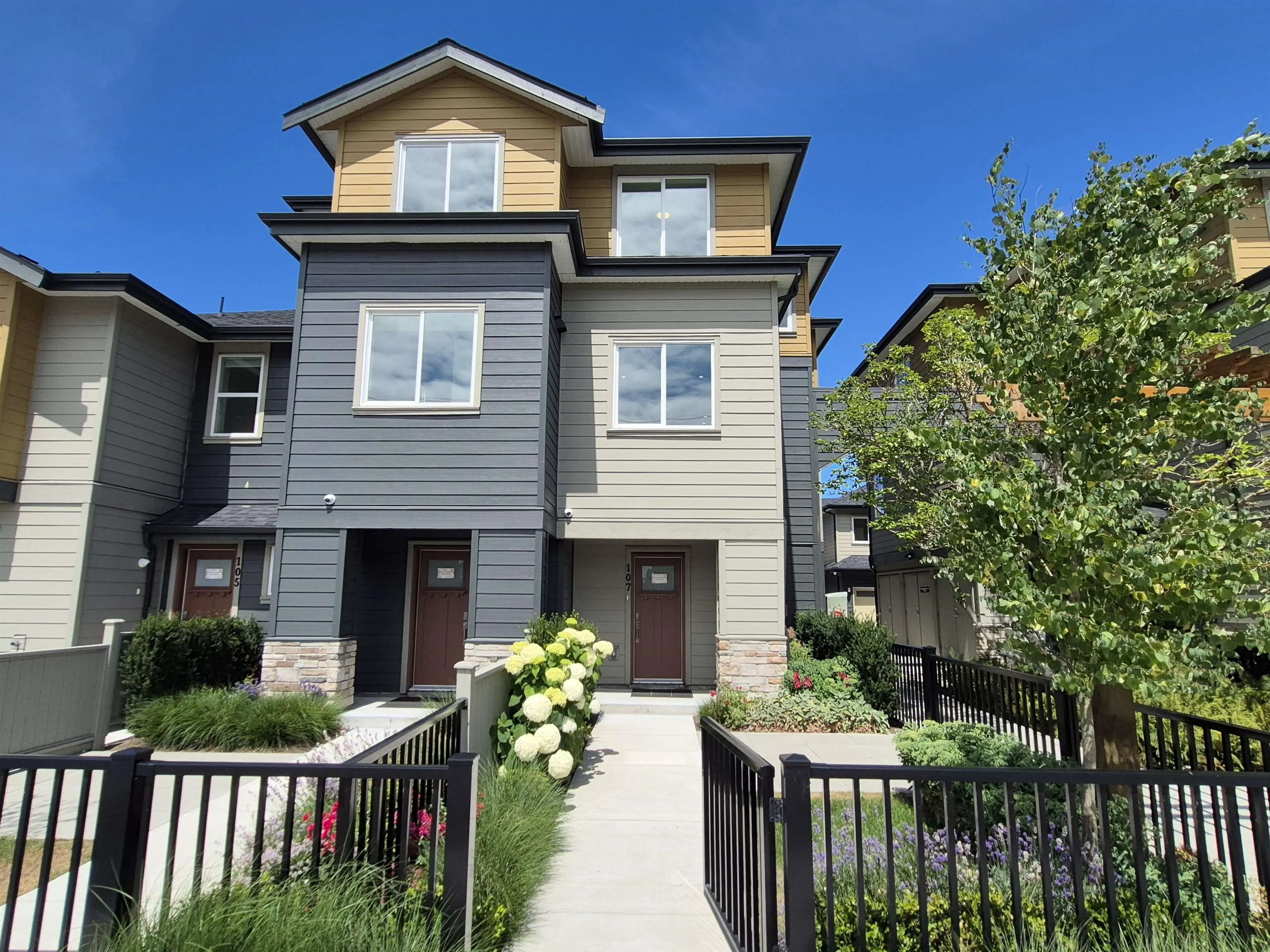 8233 Williams Road #109