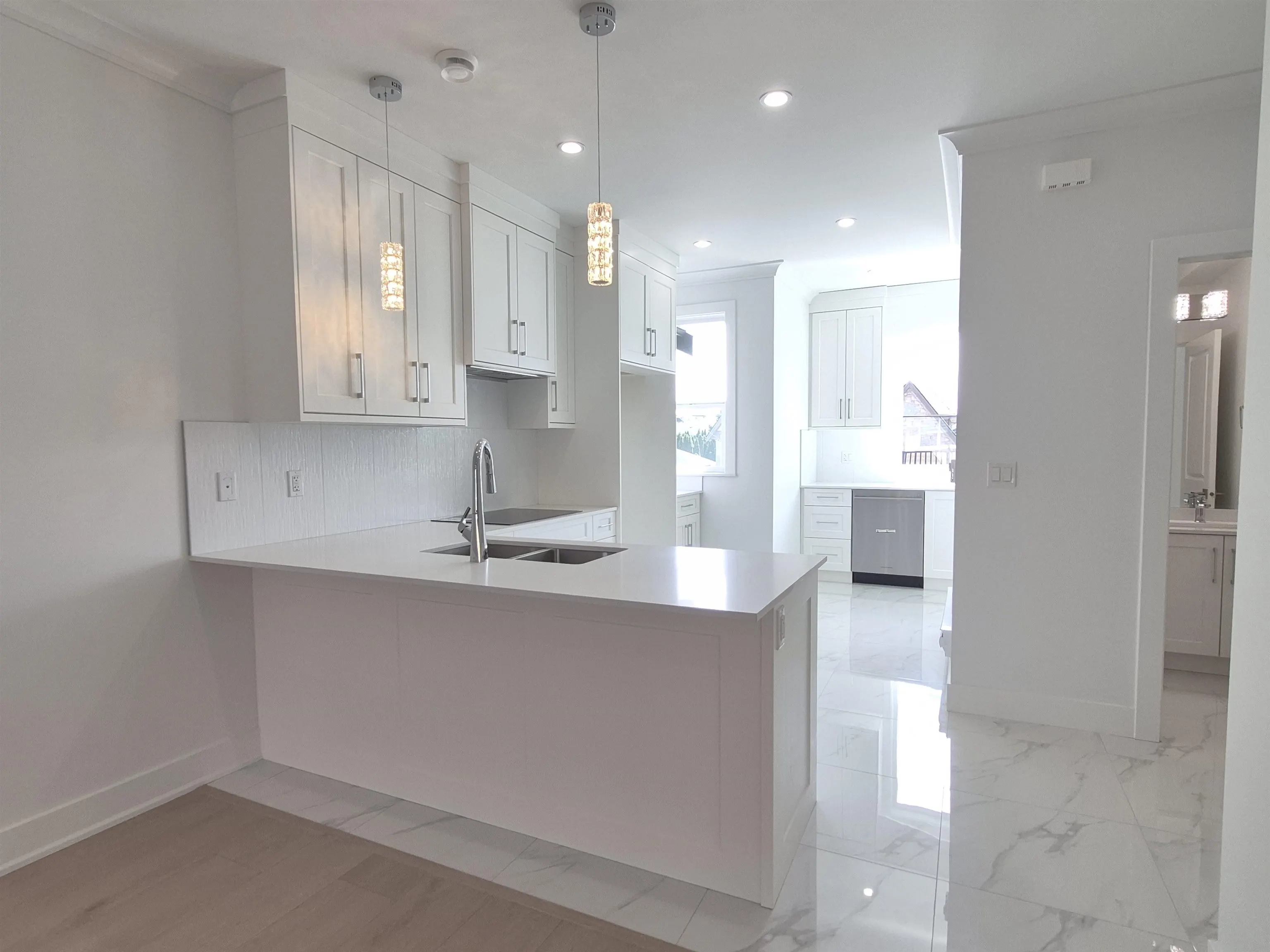 8233 Williams Road #109