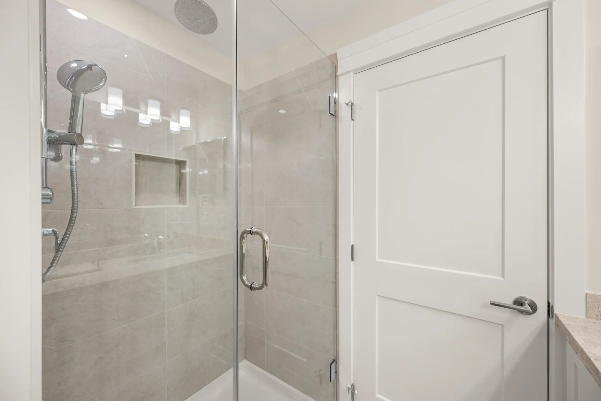 20926 83 Avenue #407
