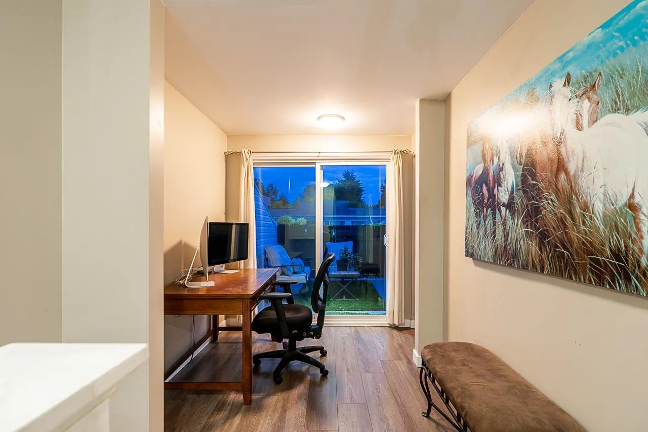3083 268 Street