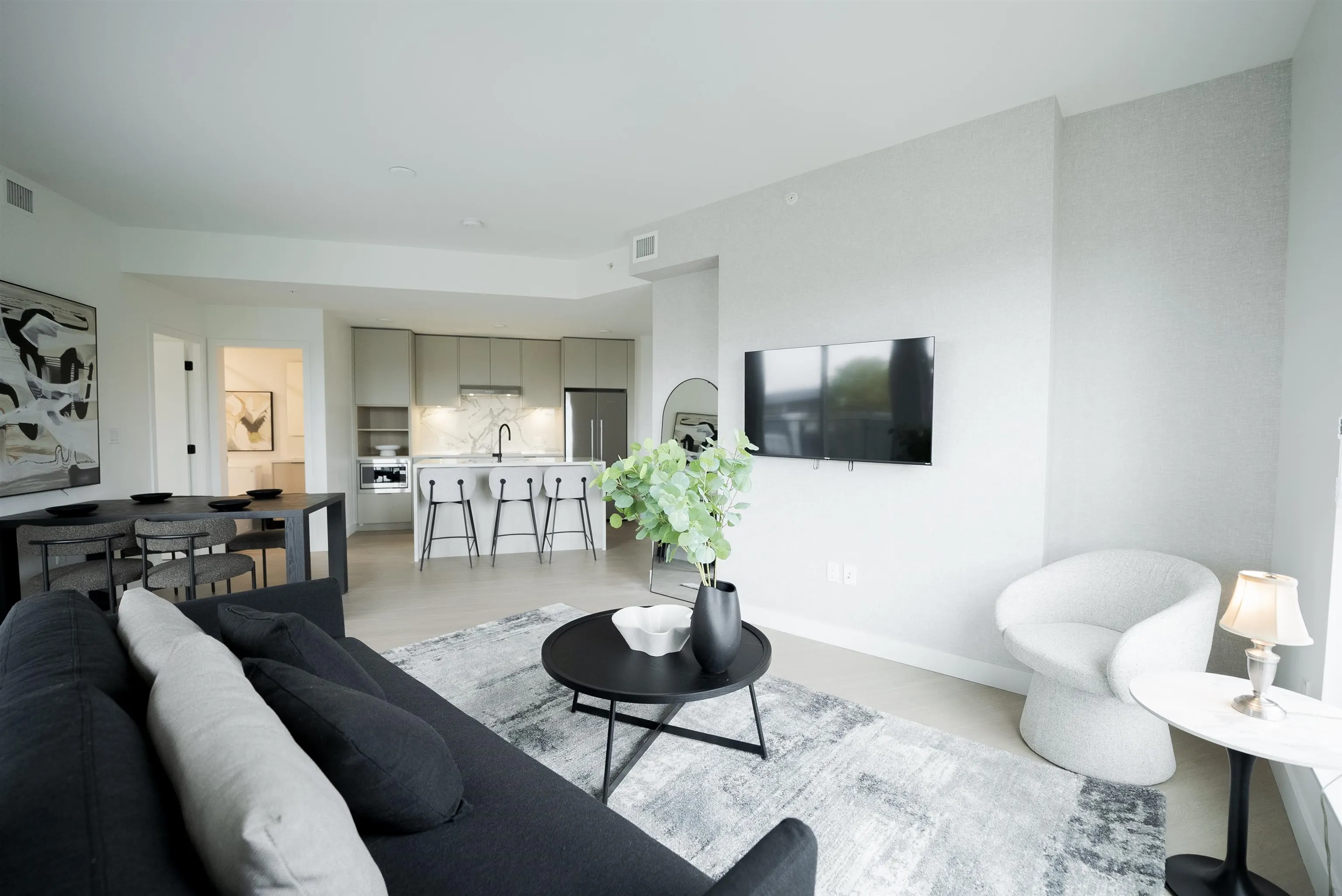 422 E 3rd Street #360