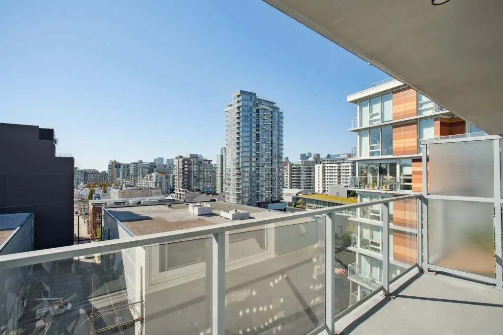 180 E 2nd Avenue #920