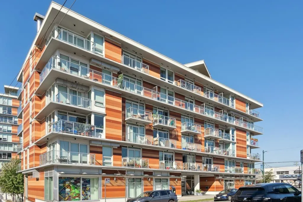 180 E 2nd Avenue #920