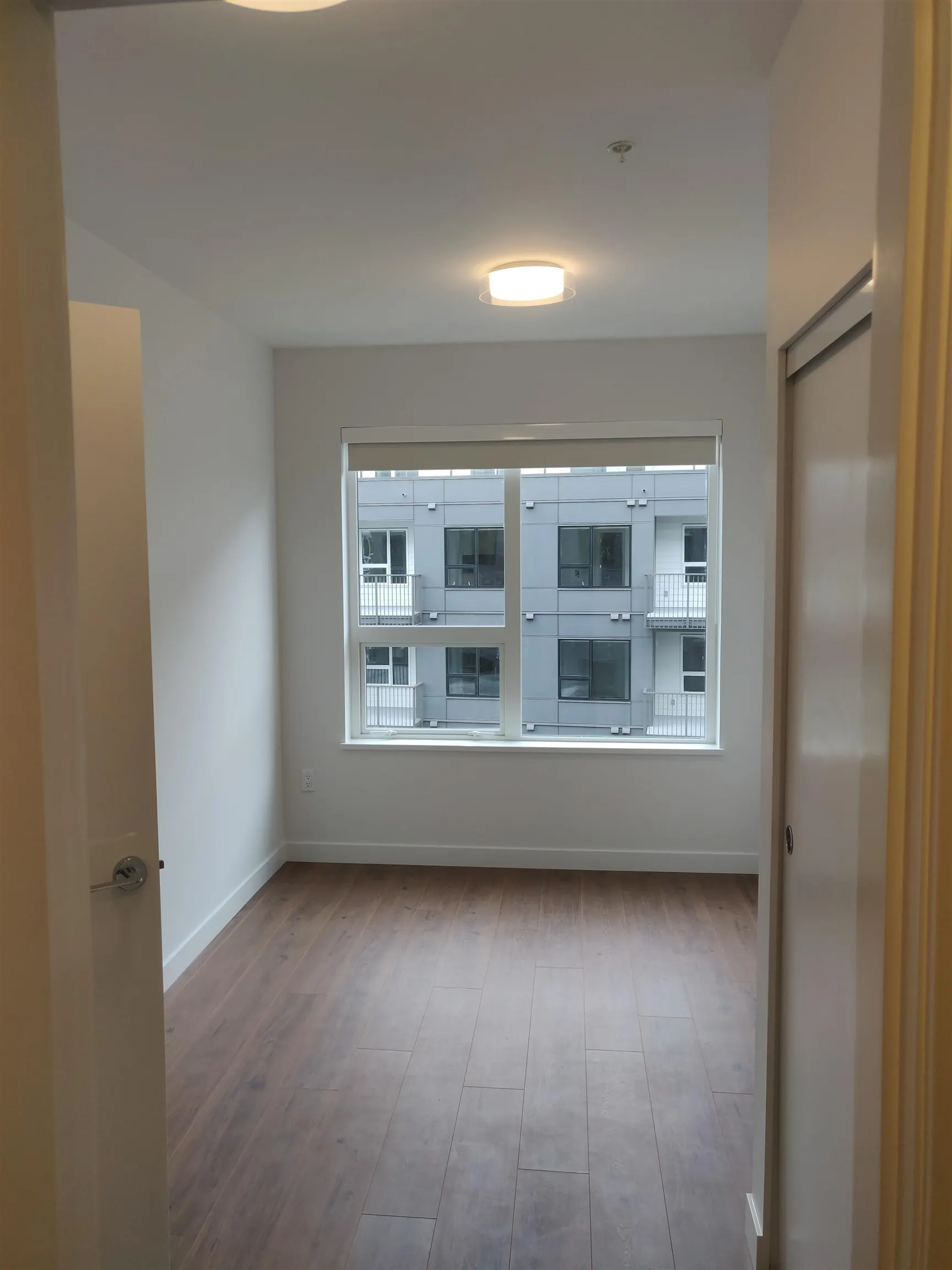 645 Como Lake Avenue #414
