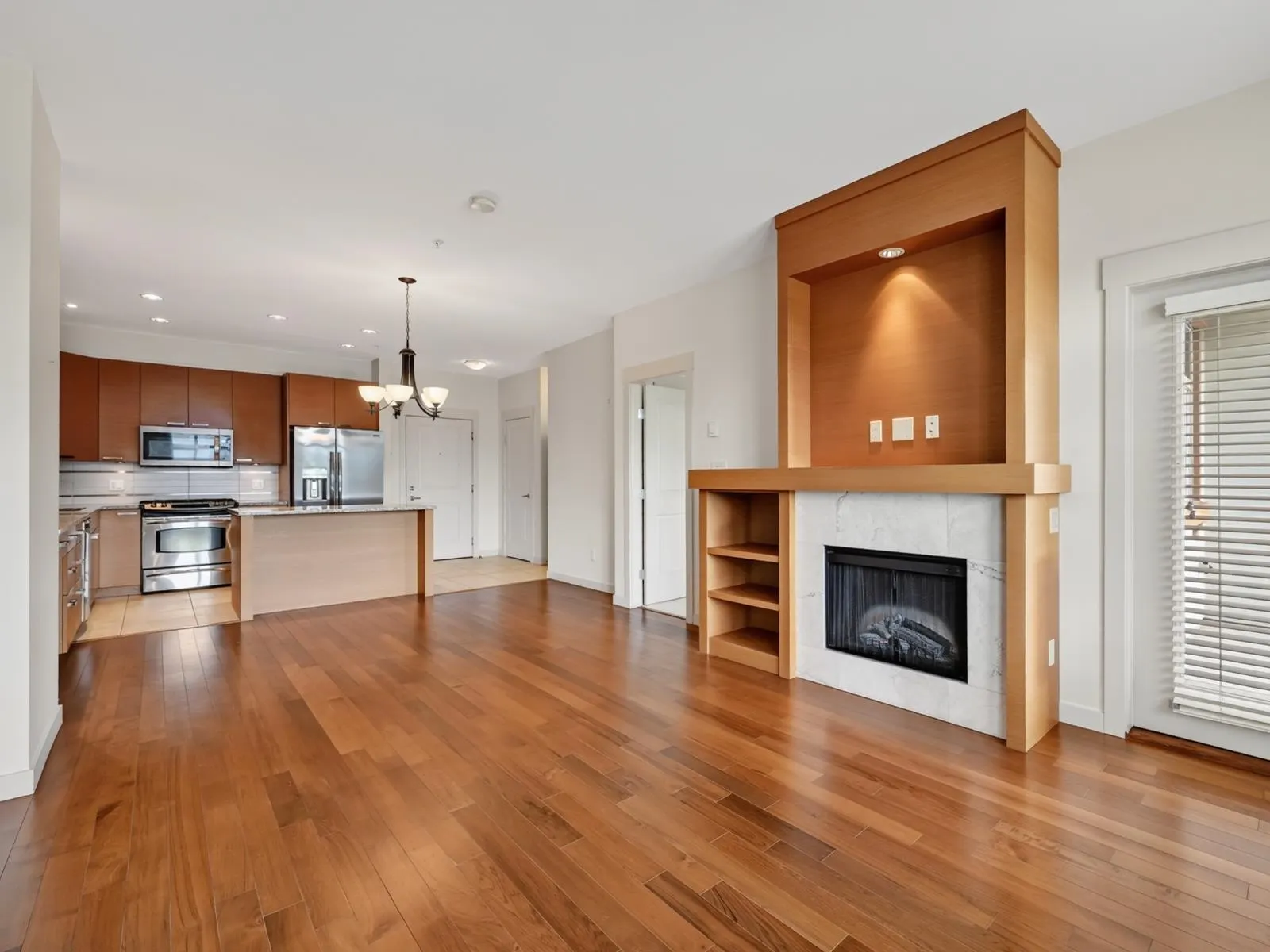 4365 Hastings Street #305