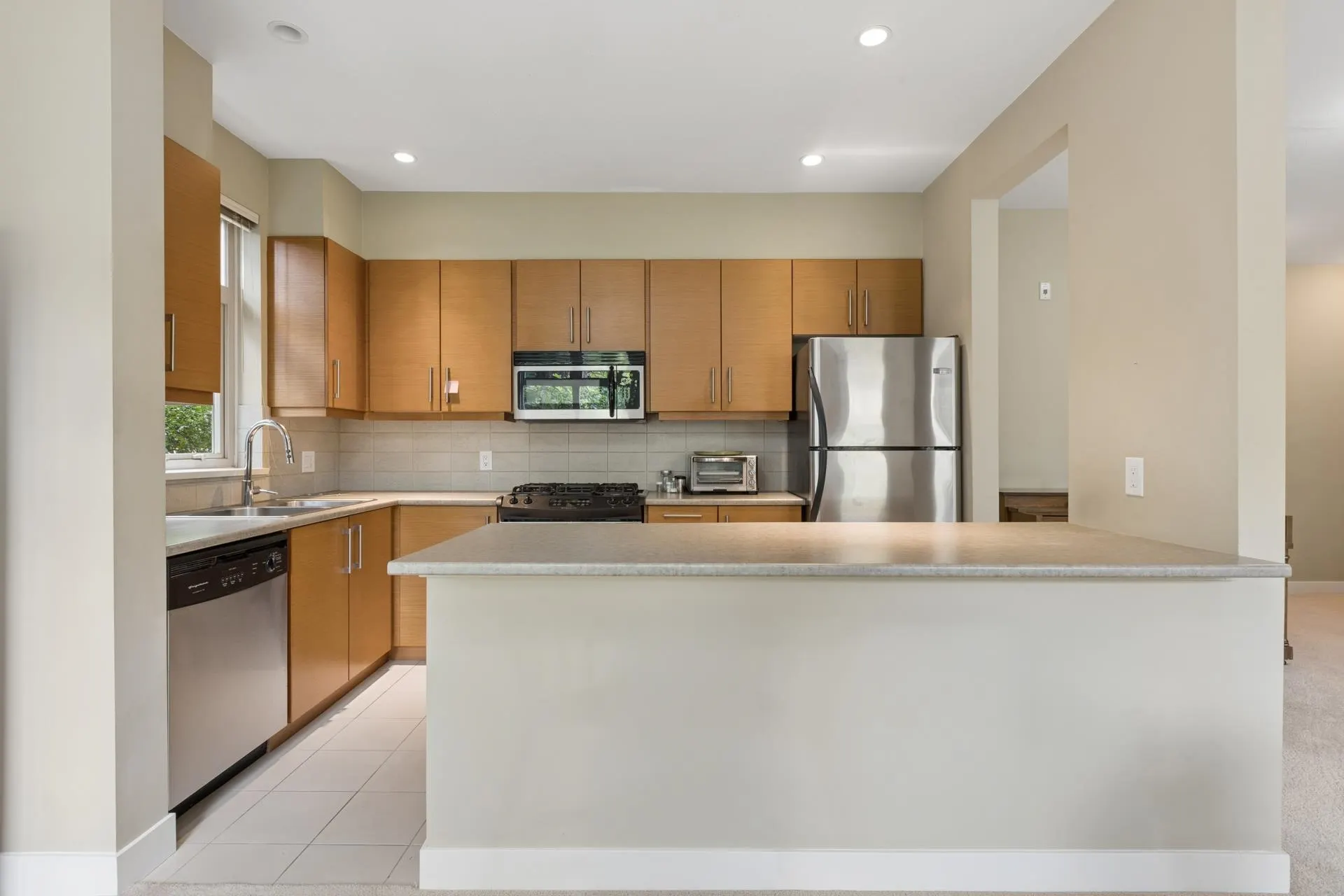 188 W 29th Street #206