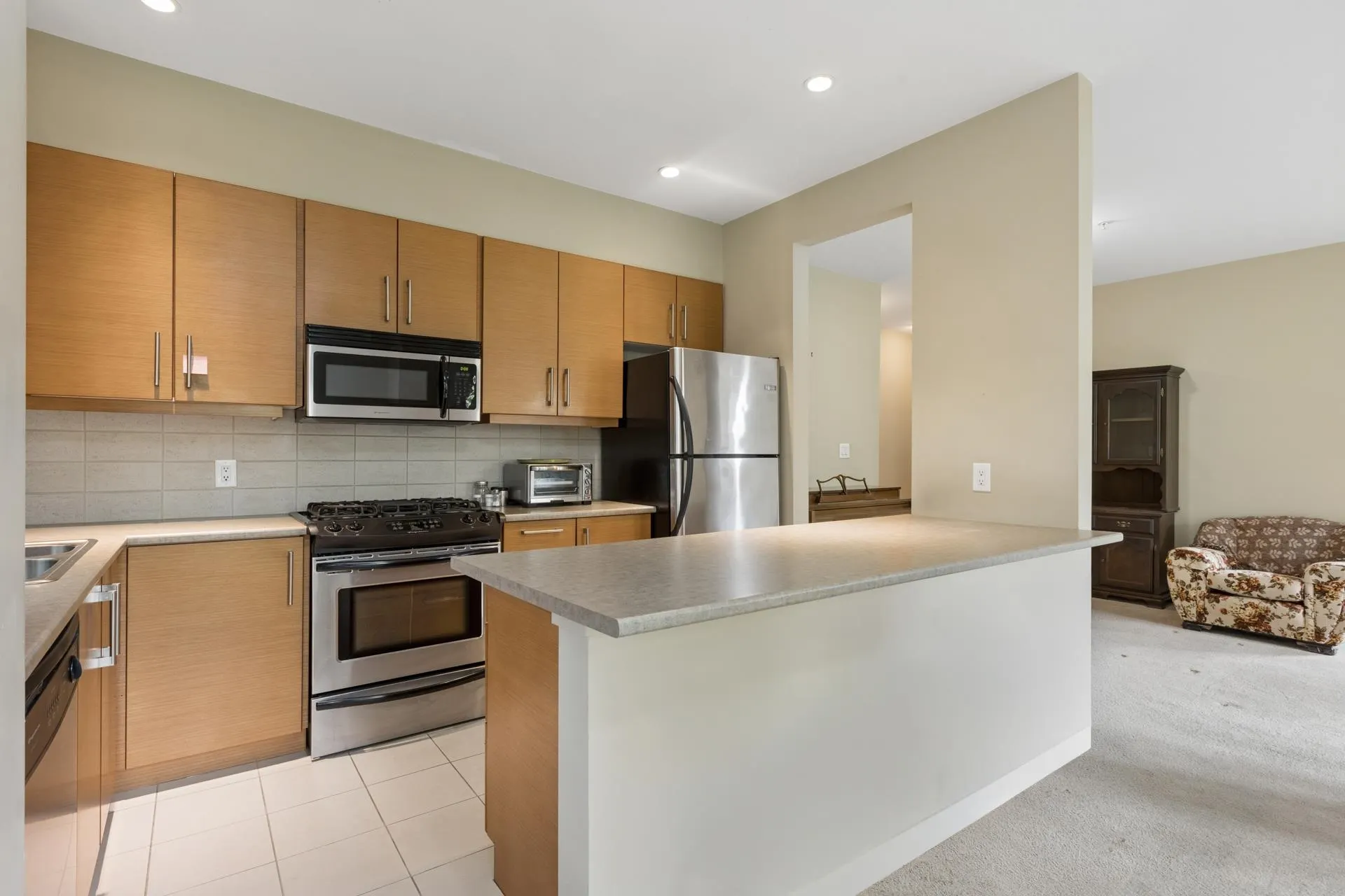 188 W 29th Street #206