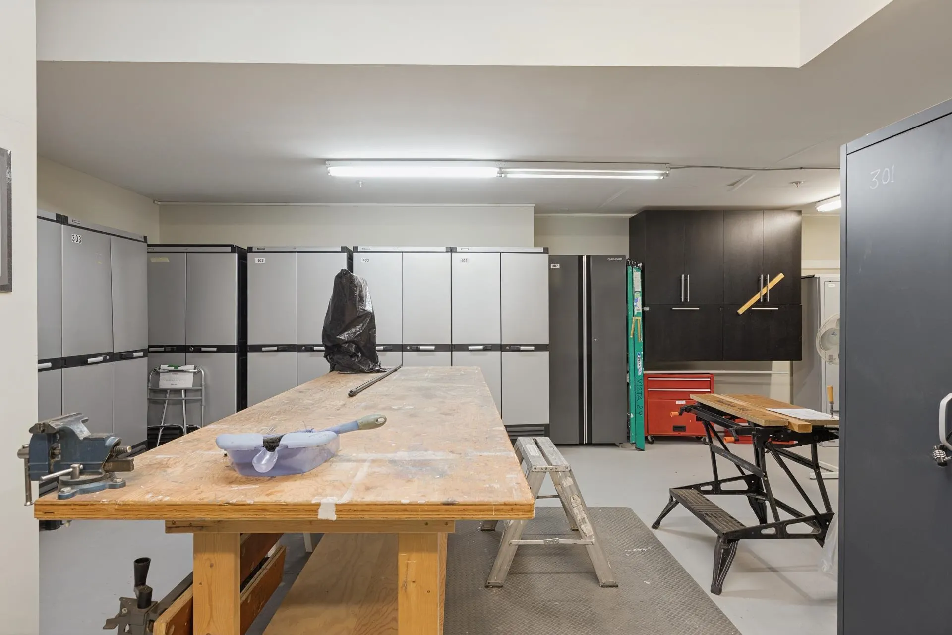 188 W 29th Street #206