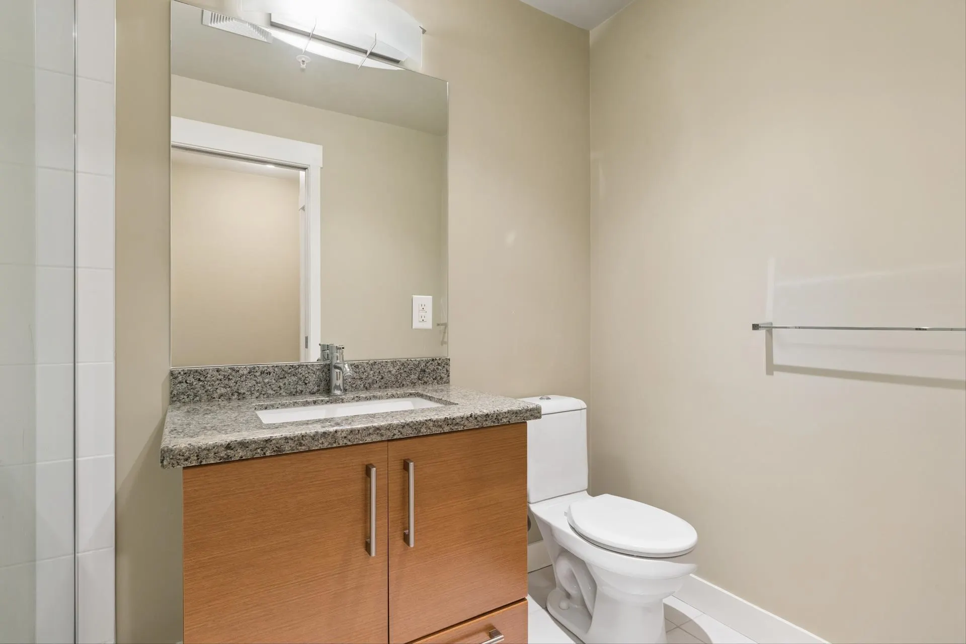 188 W 29th Street #206