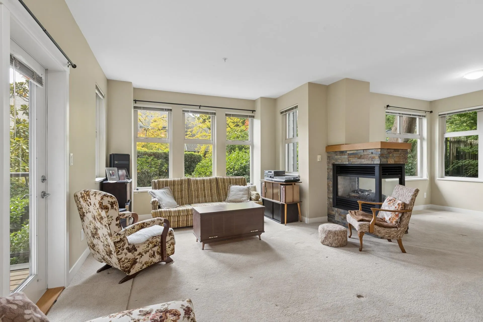 188 W 29th Street #206