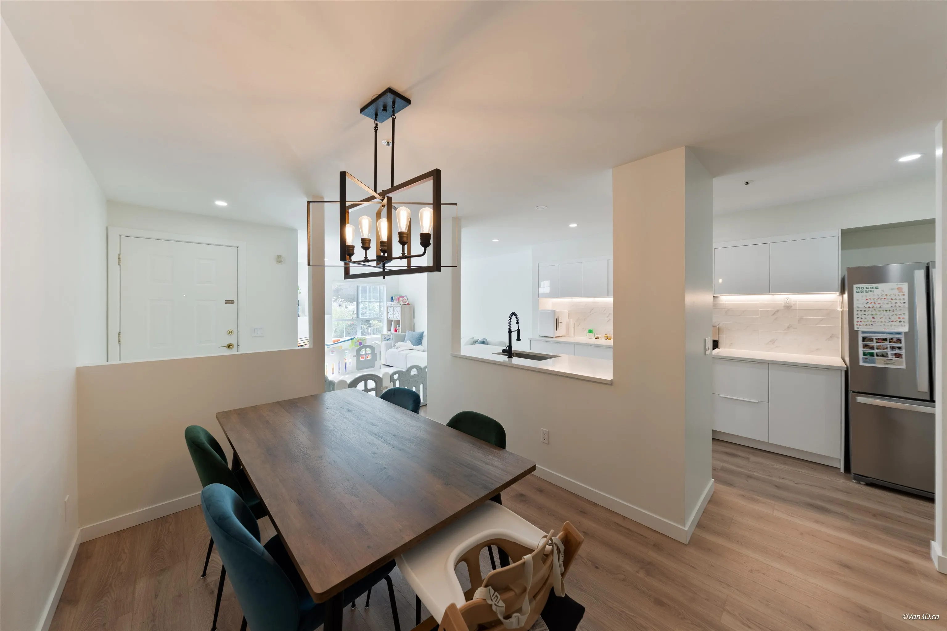 2960 Princess Crescent #113