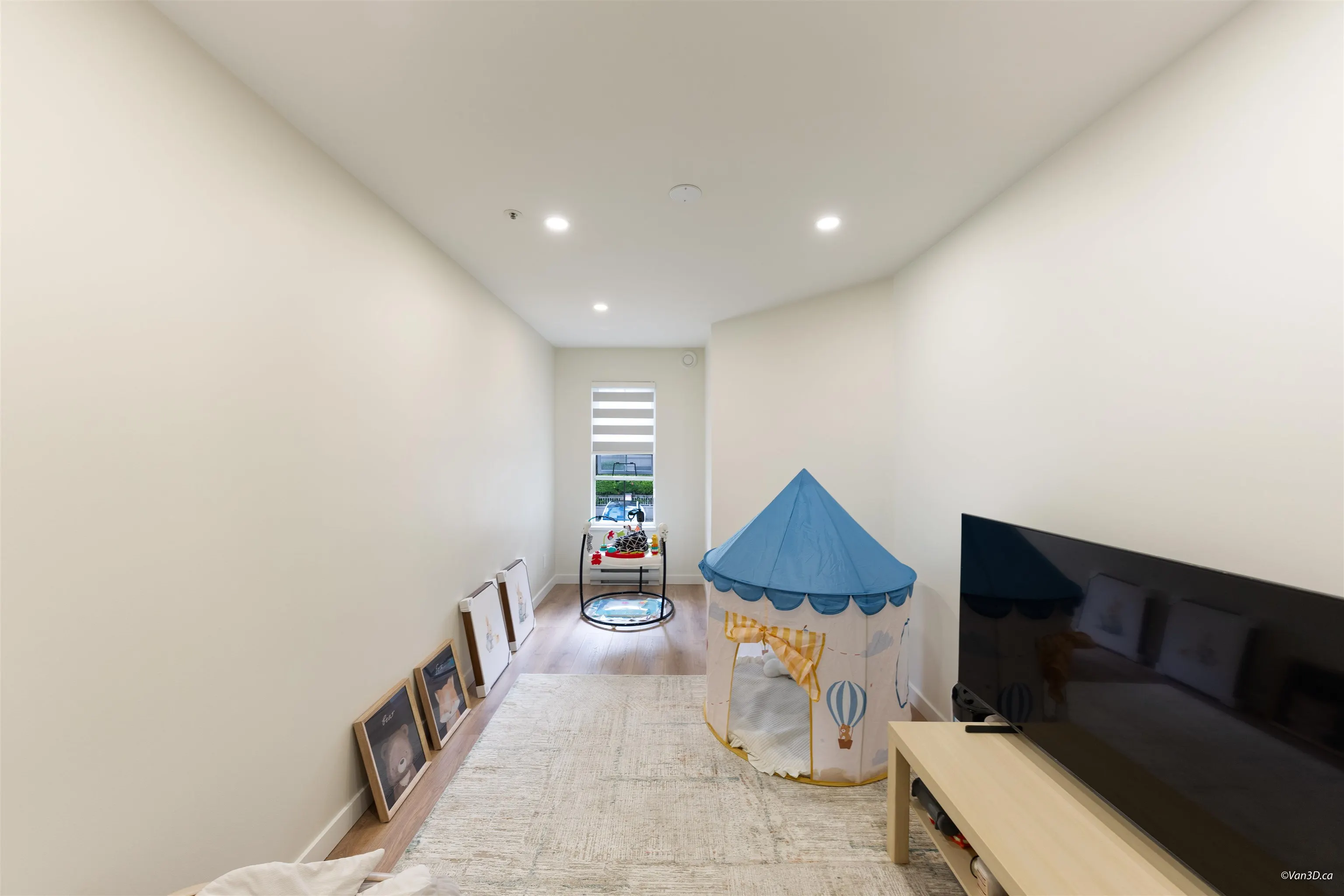 2960 Princess Crescent #113