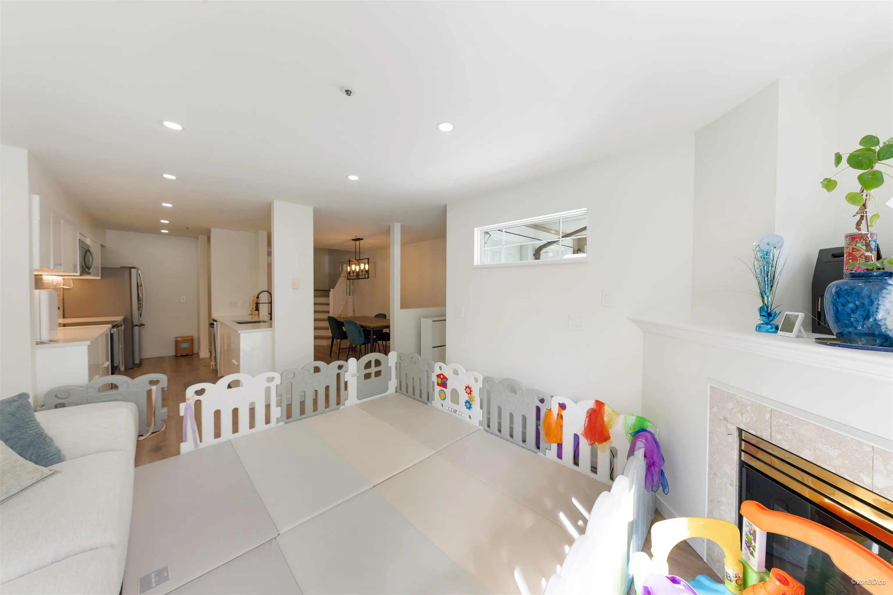 2960 Princess Crescent #113