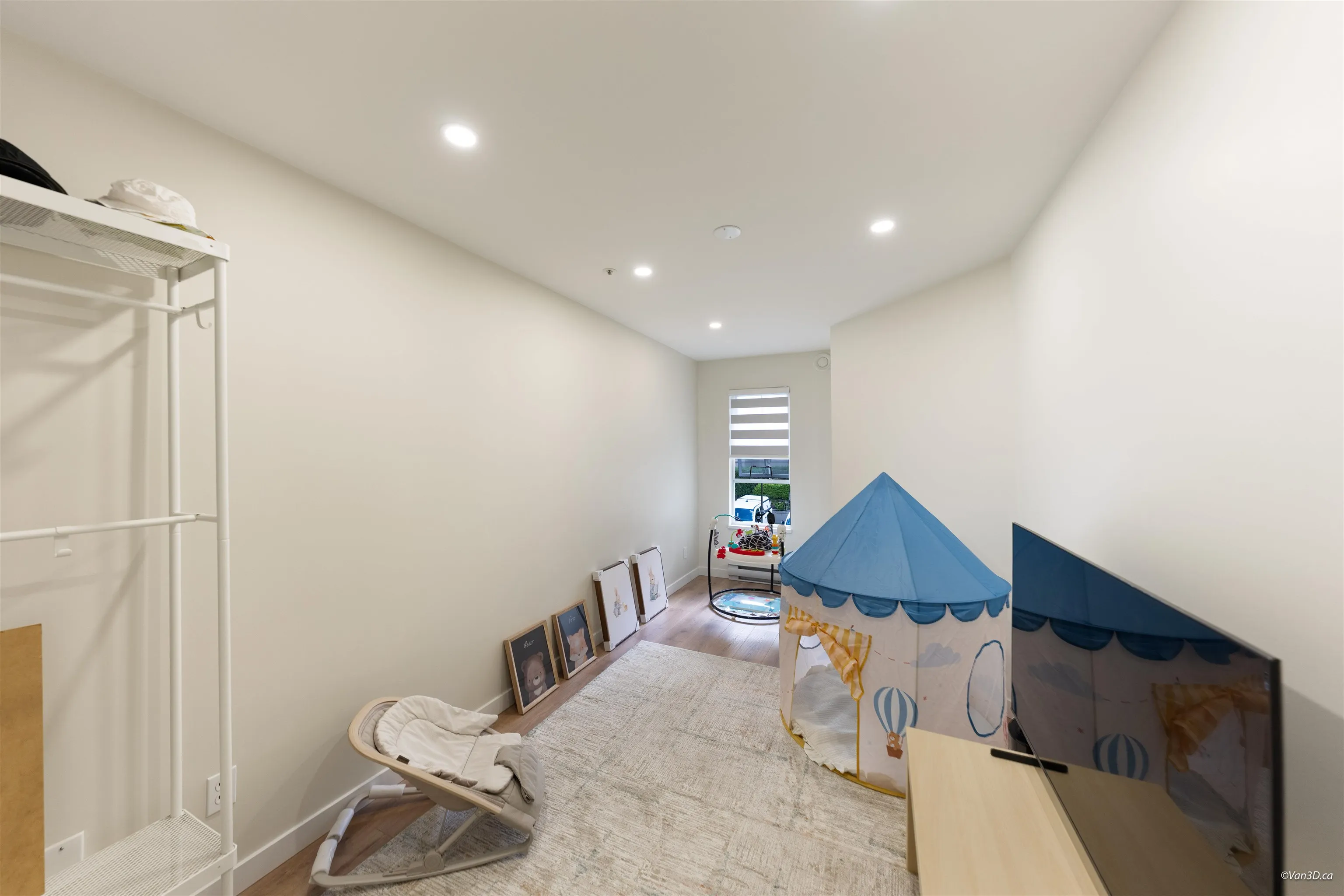 2960 Princess Crescent #113