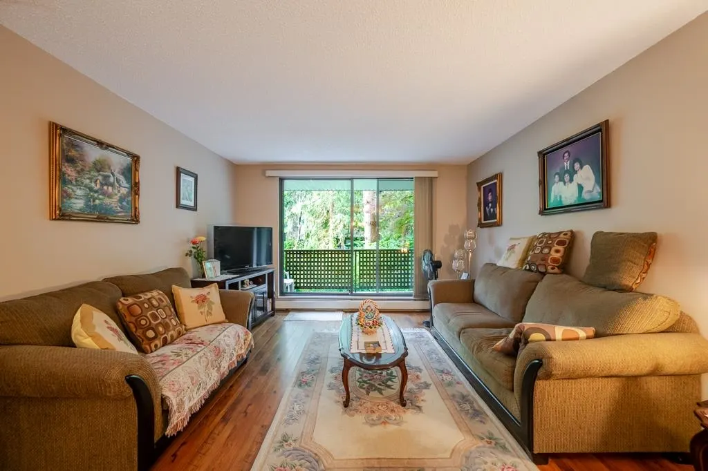 10626 151a Street #211