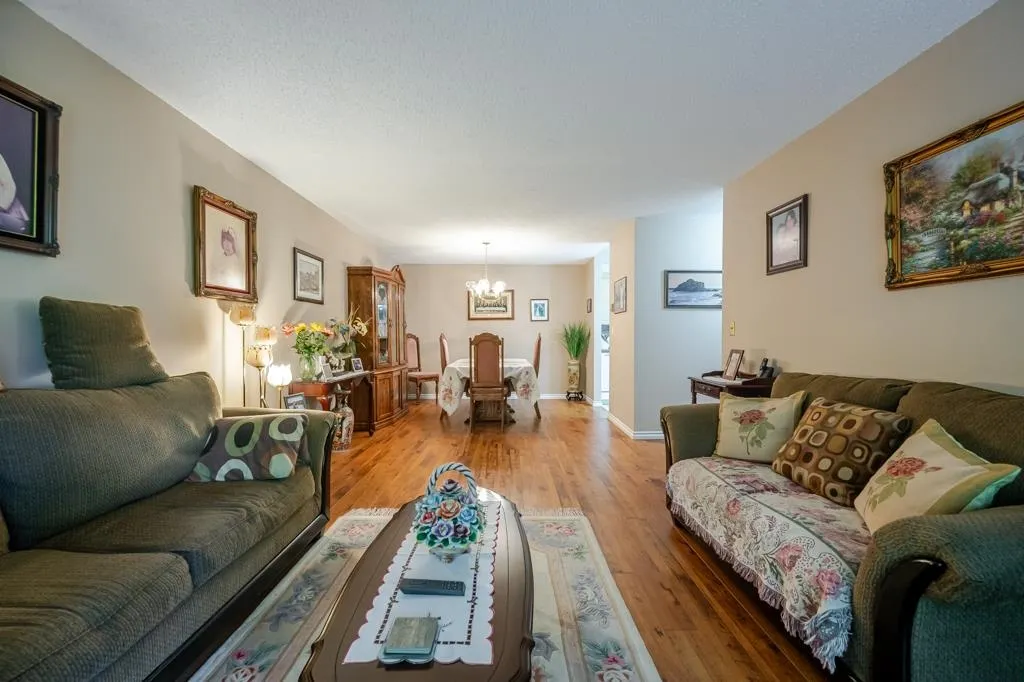 10626 151a Street #211