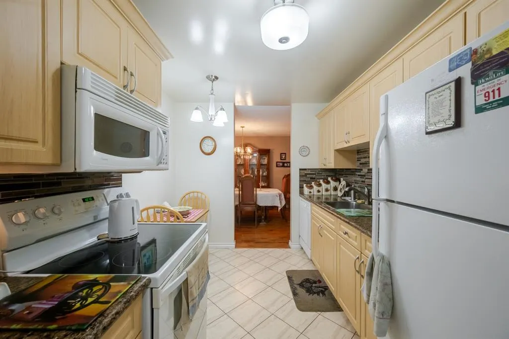 10626 151a Street #211