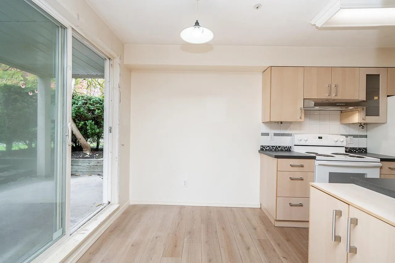 20443 53 Avenue #109