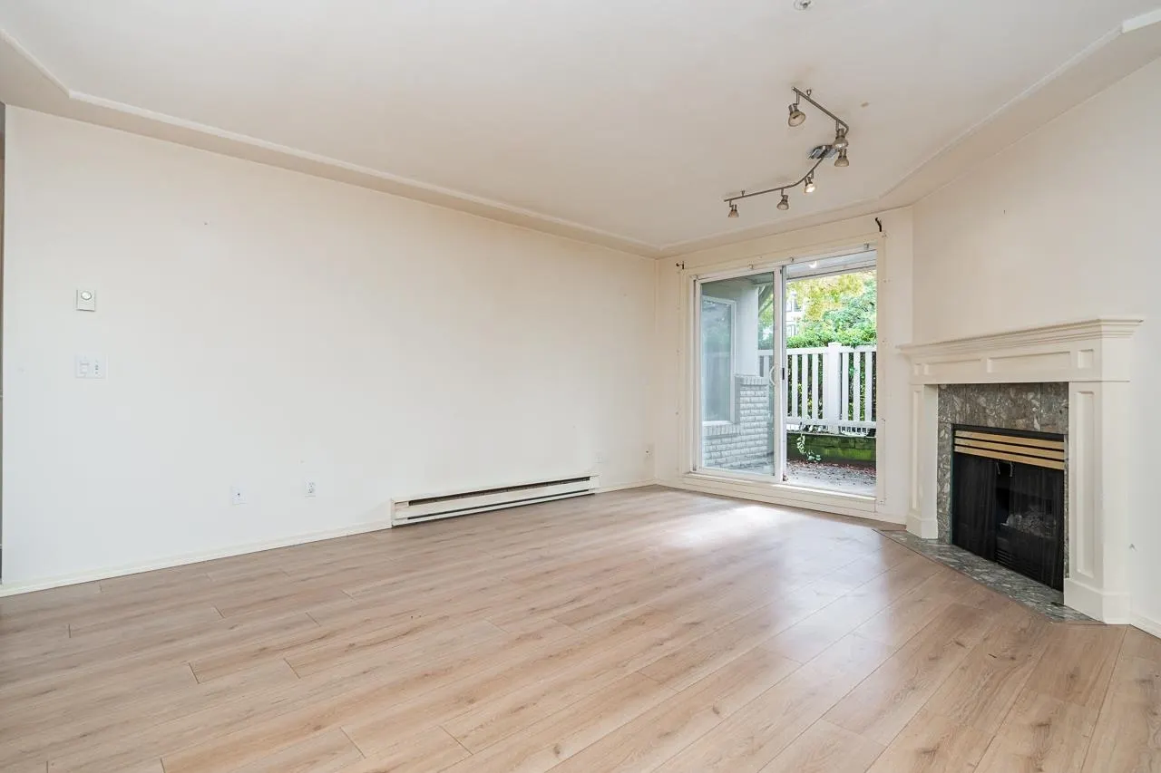 20443 53 Avenue #109