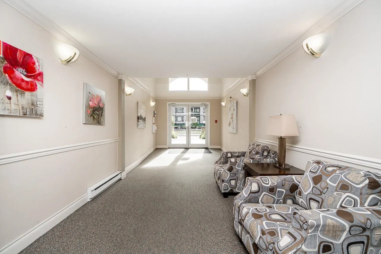 20443 53 Avenue #109