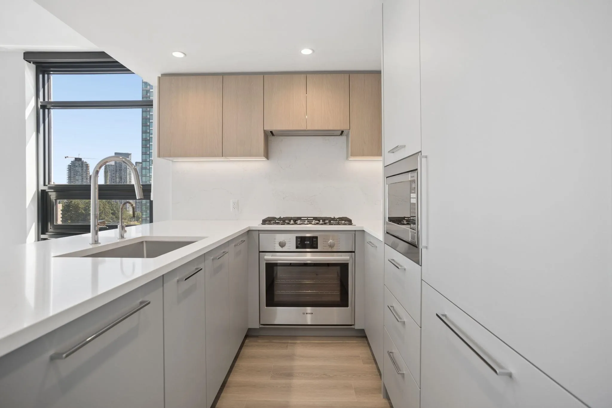 6608 Sussex Avenue #1408