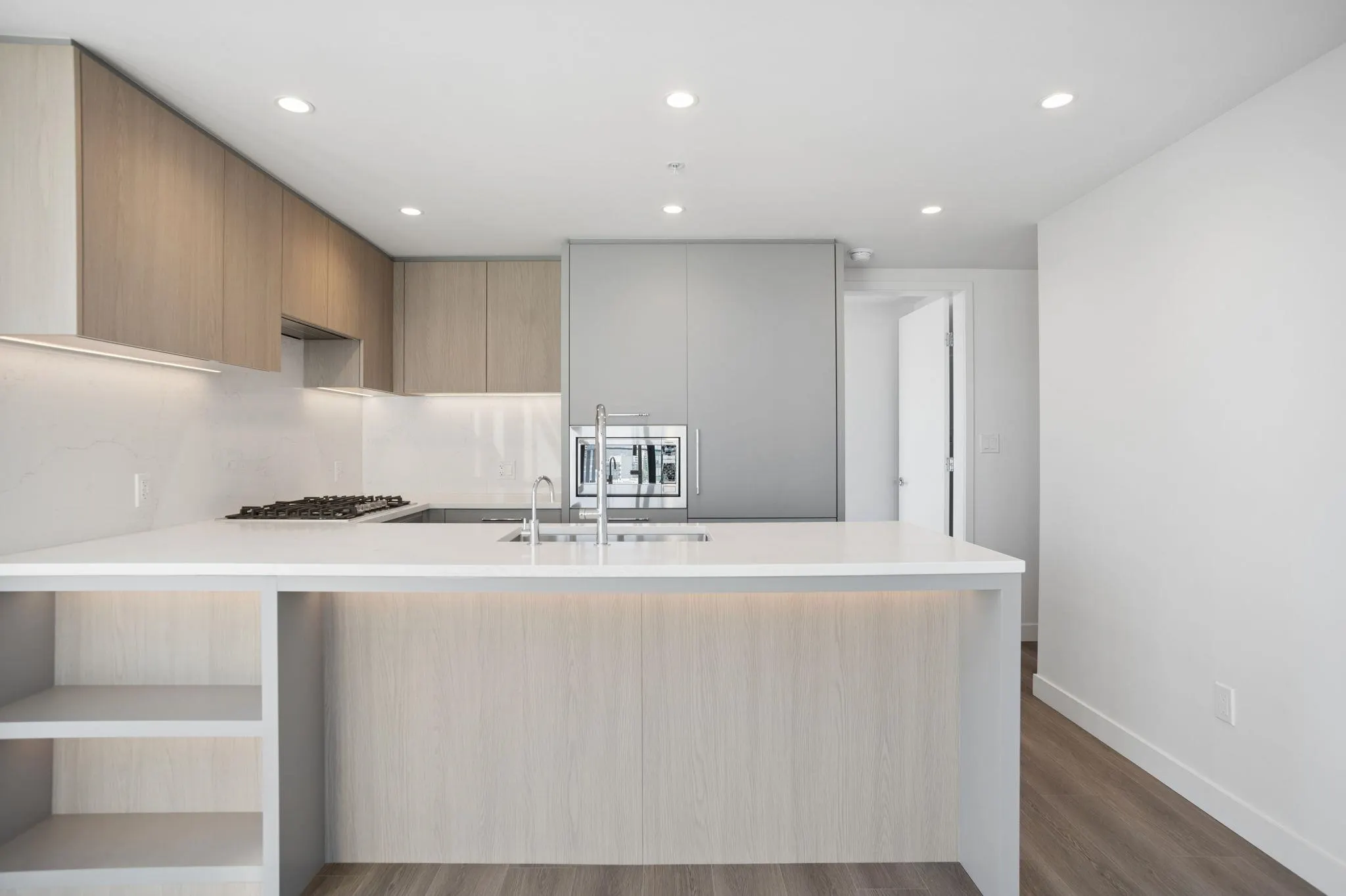 6608 Sussex Avenue #1408