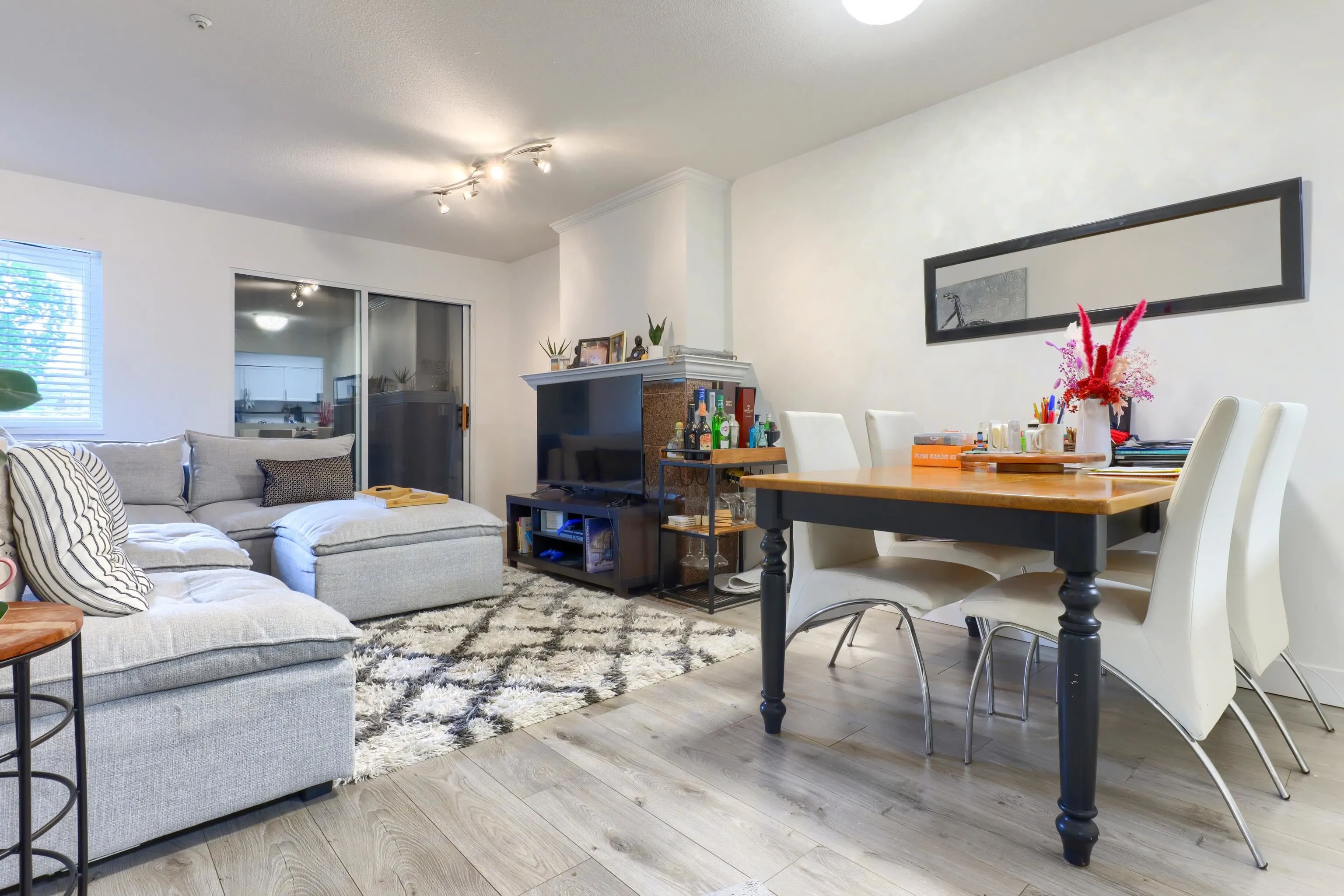 15213 Pacific Avenue #205