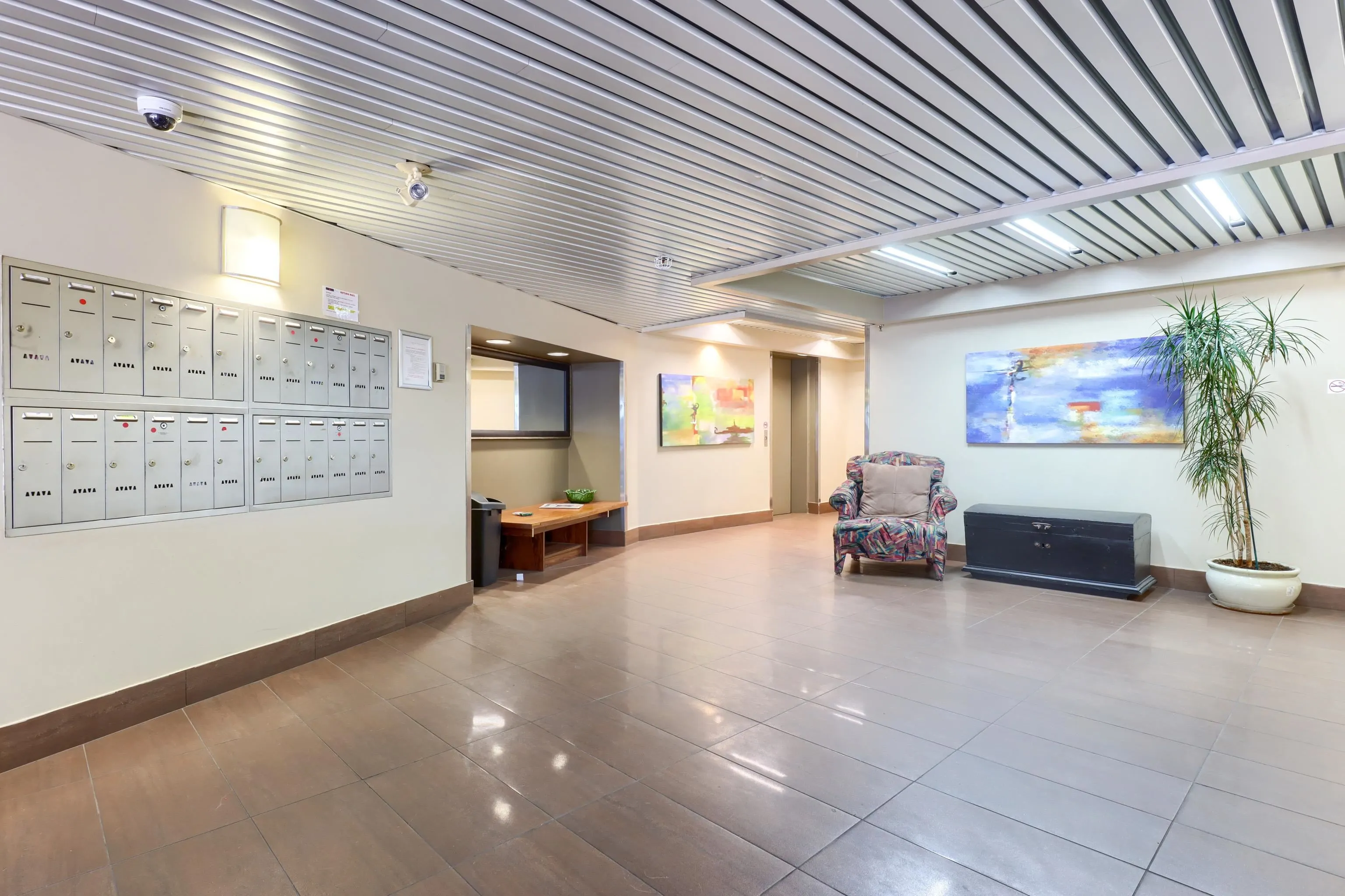 15213 Pacific Avenue #205