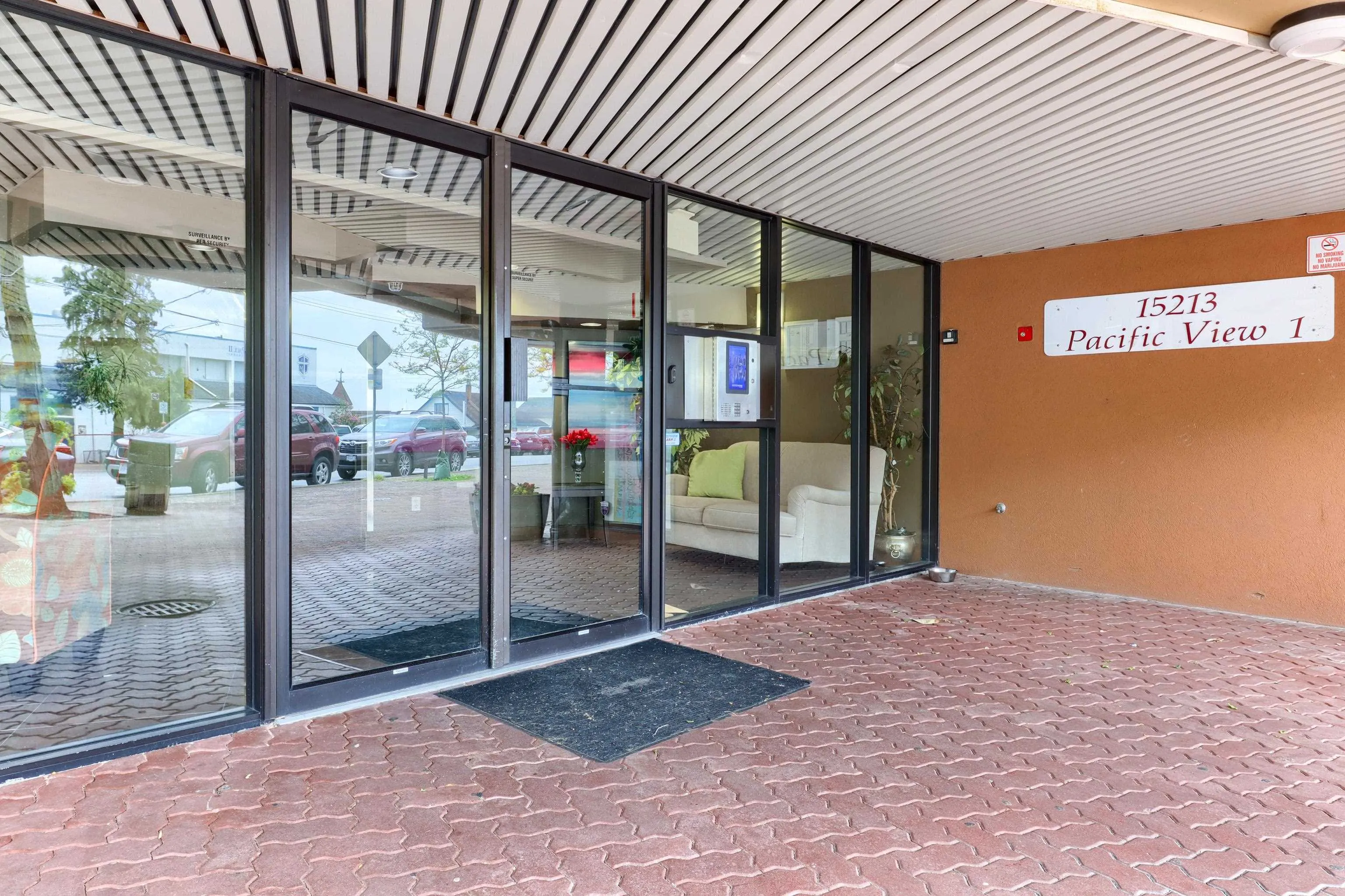 15213 Pacific Avenue #205
