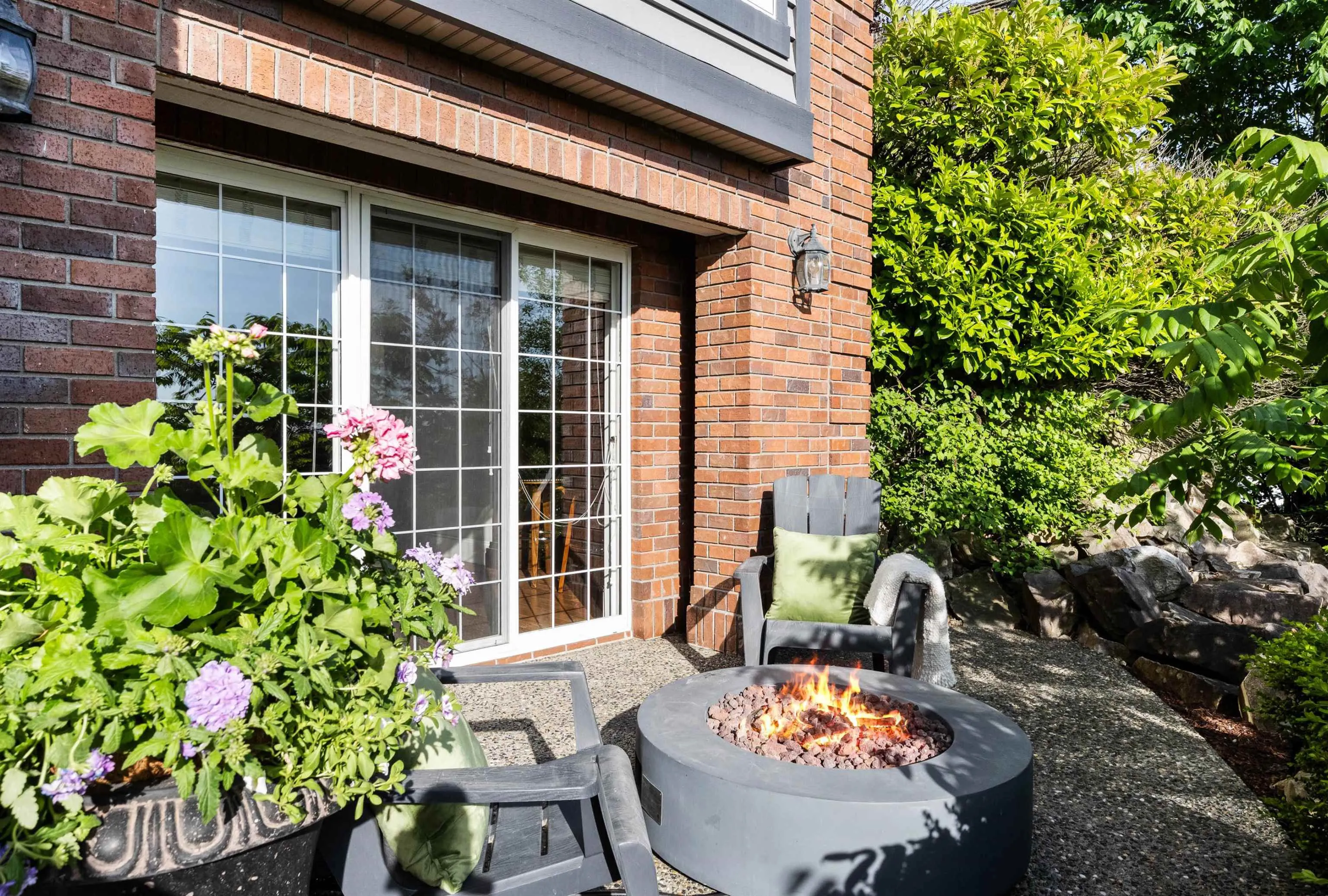 2405 Cranberry Court