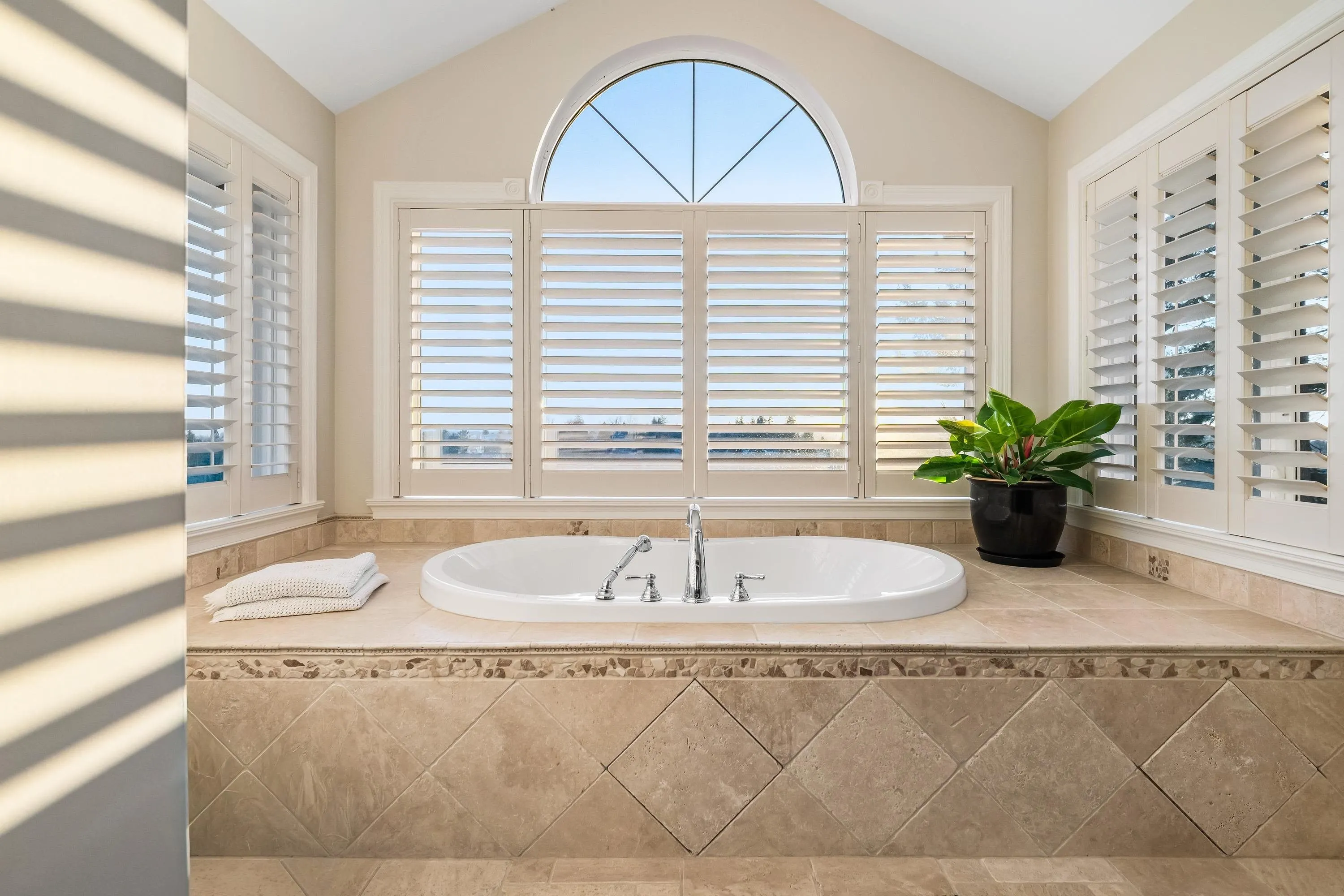 2405 Cranberry Court