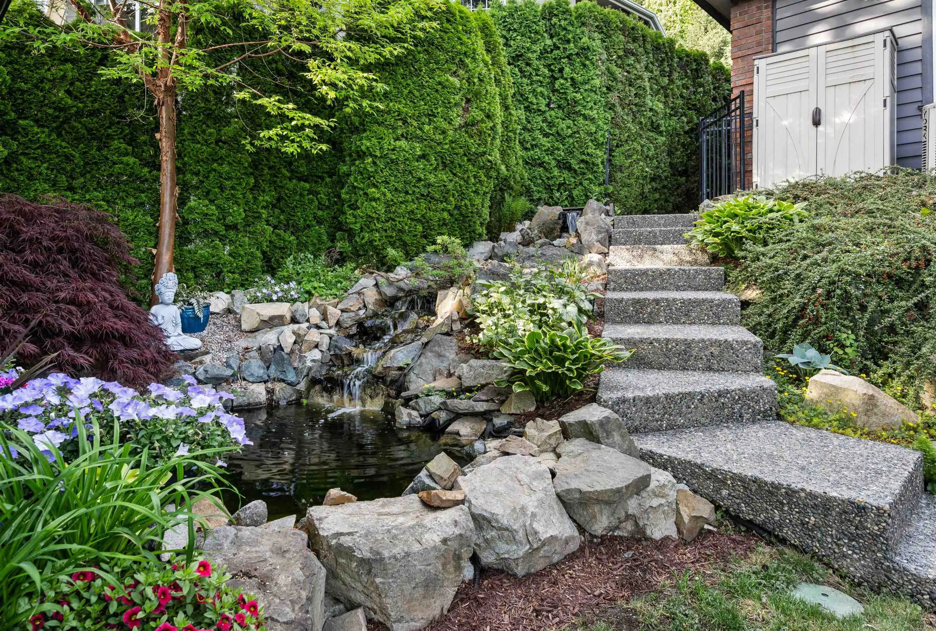 2405 Cranberry Court