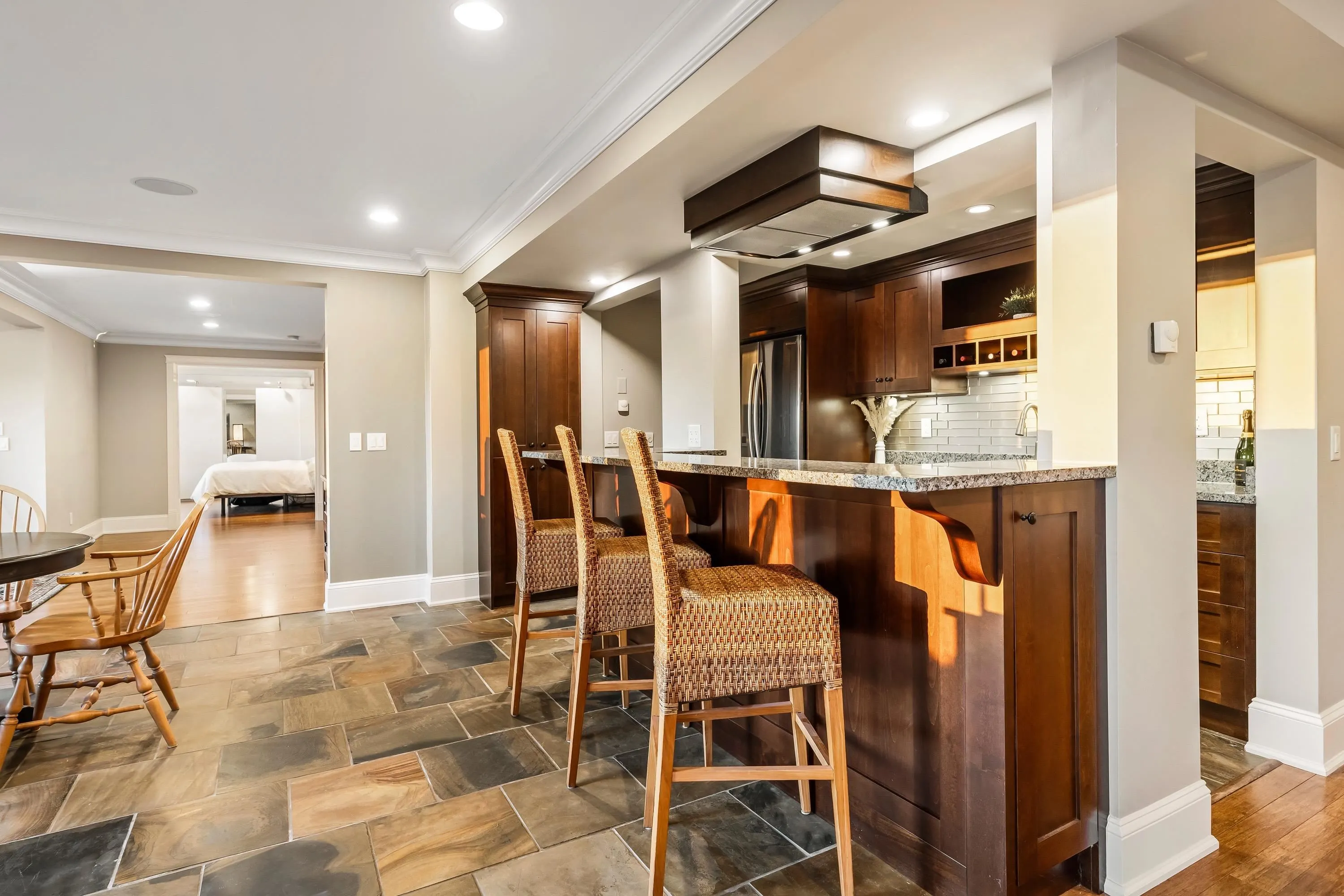 2405 Cranberry Court