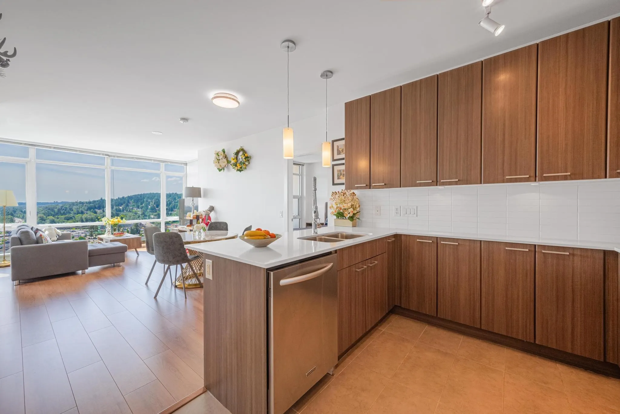 2955 Atlantic Avenue #2206