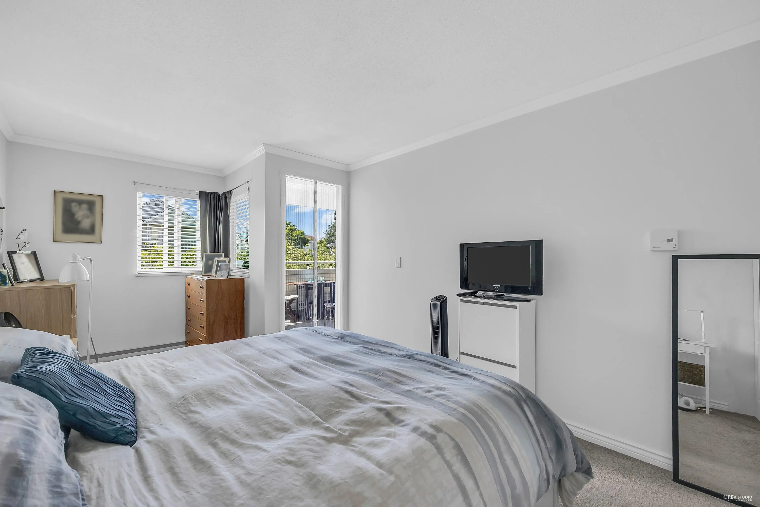 5661 Ladner Trunk Road #15
