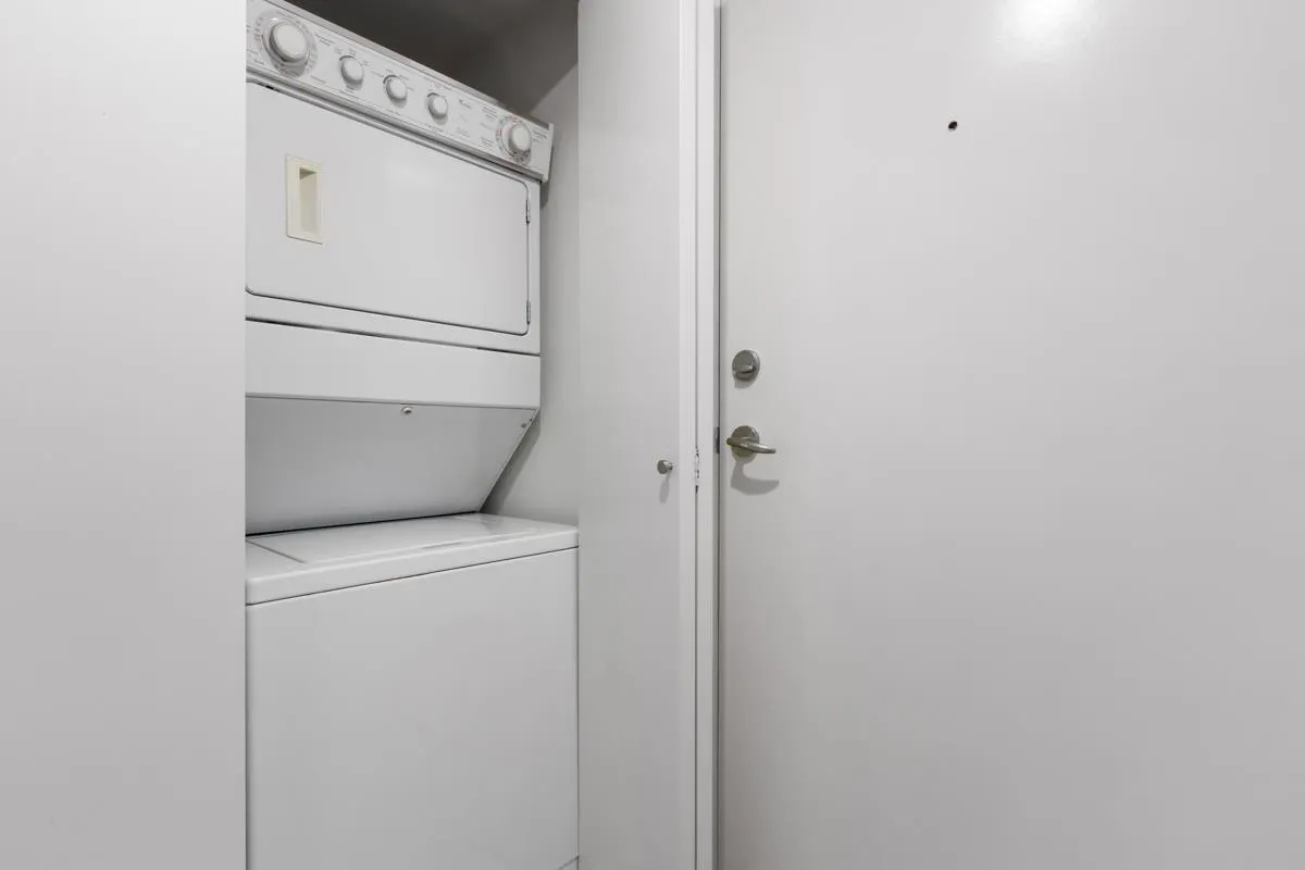 928 Beatty Street #3102