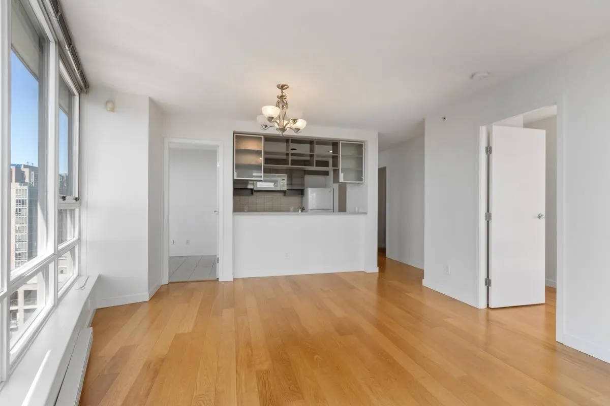 928 Beatty Street #3102