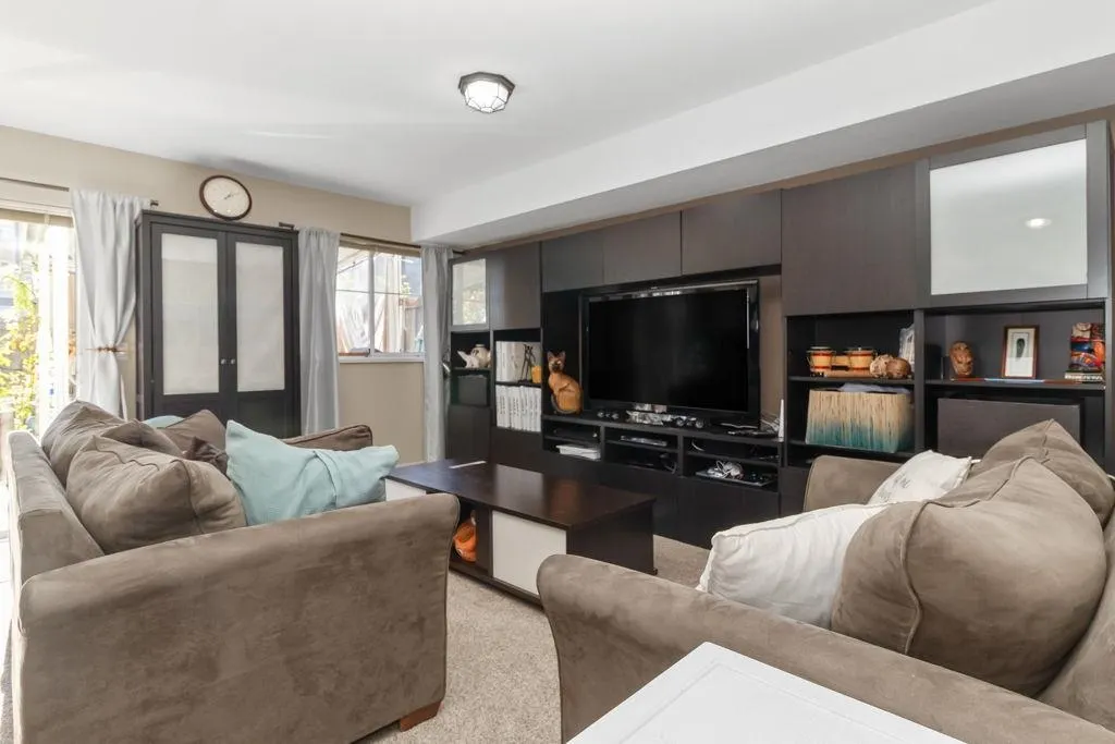 750 Prairie Avenue #114
