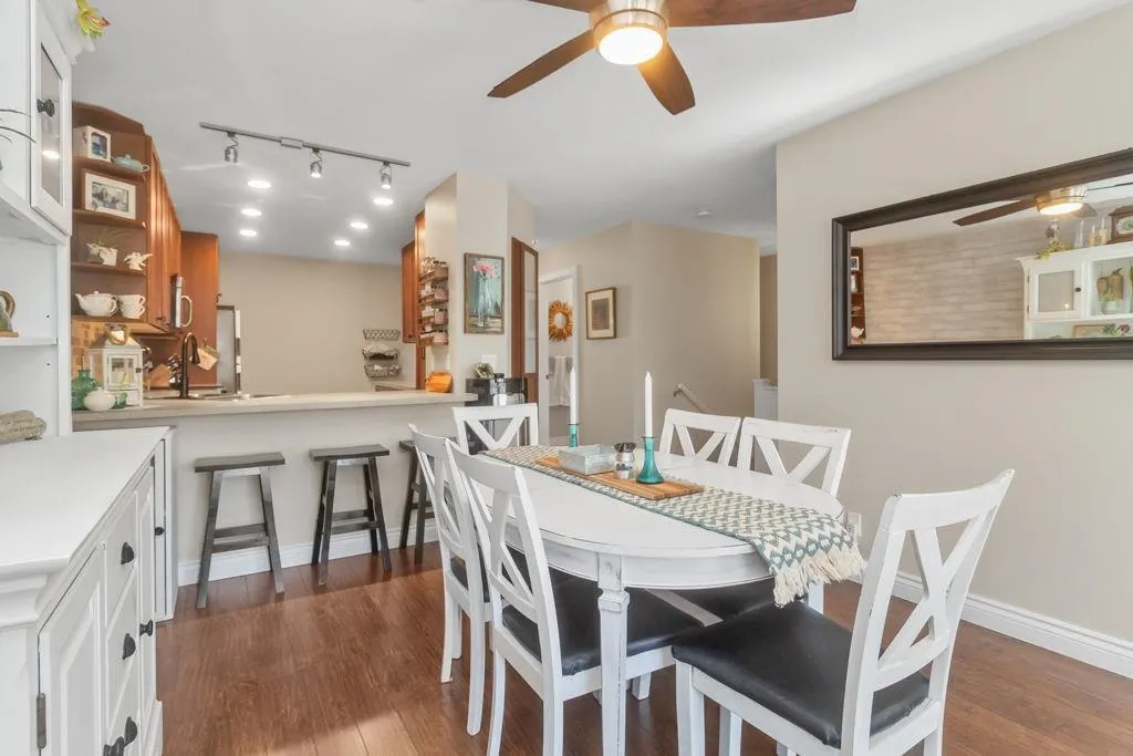 750 Prairie Avenue #114