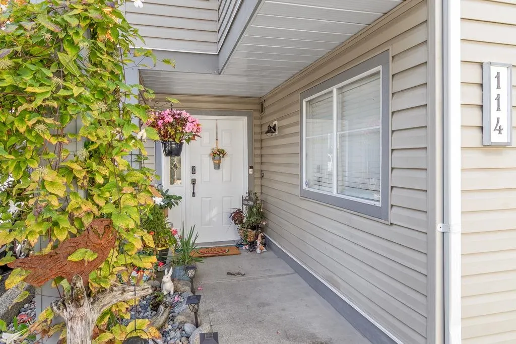750 Prairie Avenue #114