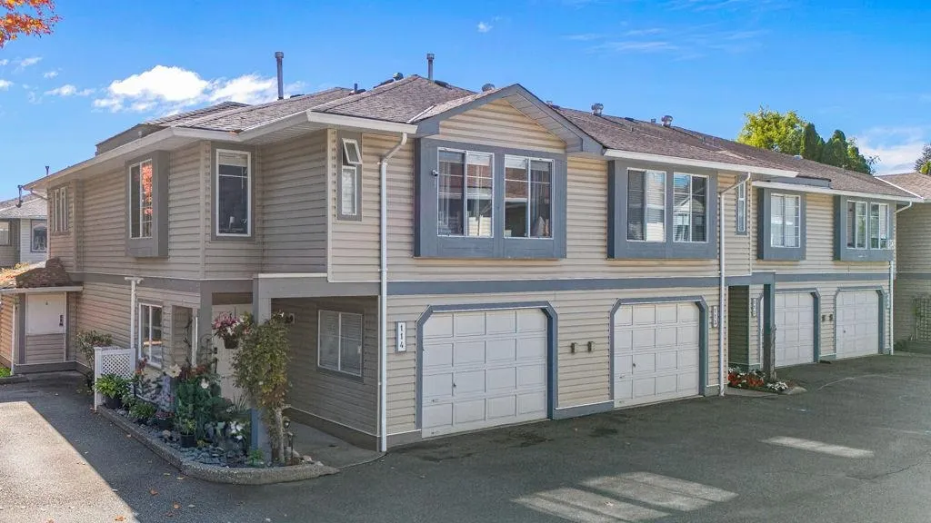750 Prairie Avenue #114