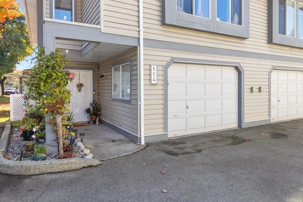 750 Prairie Avenue #114
